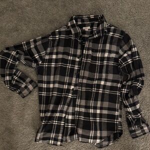 Merona Black & Gray Plaid Button-Down Shirt